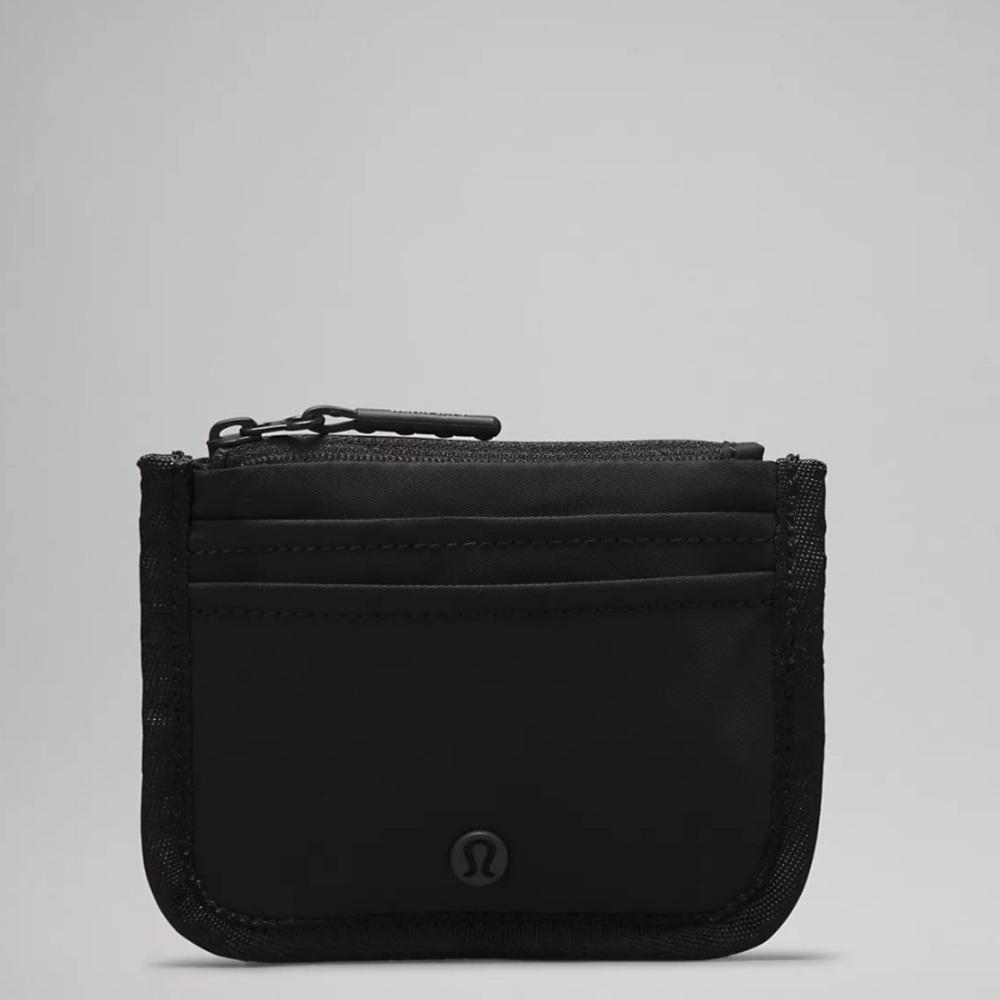 Lululemon True Identity Card Case in Black